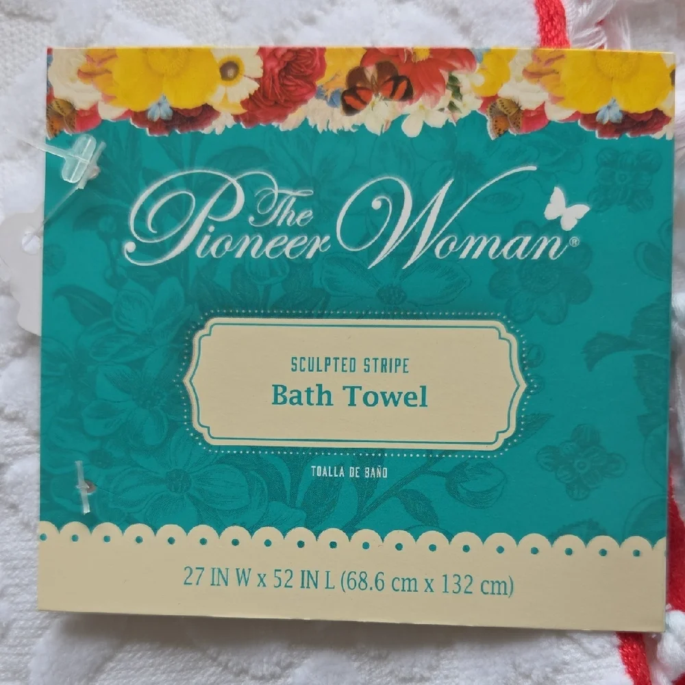 The Pioneer Woman Sculpted Stripe Bath Towel - Set of 2 100% Cotton